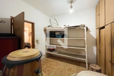 Casa à venda com 255m², 3 quartos e 3 vagasQuarto de Serviço