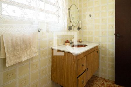 Casa à venda com 255m², 3 quartos e 3 vagasBanheiro Social