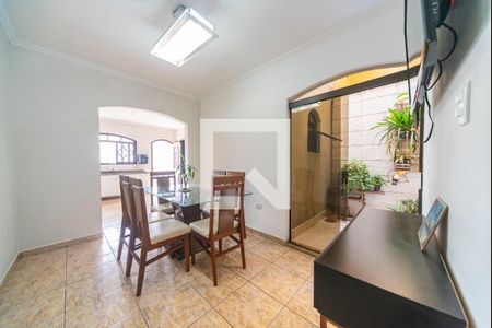 Casa à venda com 380m², 3 quartos e 6 vagas Casa à venda com 380m², 3 quartos e 6 vagasCopa