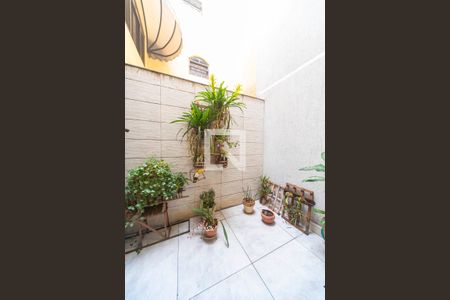 Casa à venda com 380m², 3 quartos e 6 vagas Casa à venda com 380m², 3 quartos e 6 vagasJardim de Inverno