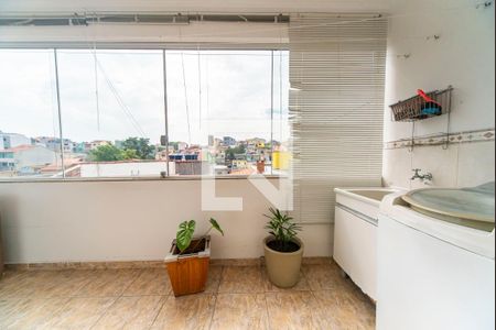 Casa à venda com 380m², 3 quartos e 6 vagas Casa à venda com 380m², 3 quartos e 6 vagasÁrea de Serviço