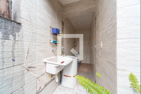 Casa à venda com 380m², 3 quartos e 6 vagas Casa à venda com 380m², 3 quartos e 6 vagasÁrea de Serviço2