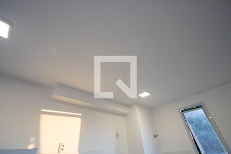 Apartamento à venda com 34m², 1 quarto e sem vagaCozinha e Área de Serviço