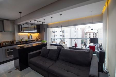 Sala de apartamento à venda com 1 quarto, 42m² em Santo Amaro, São Paulo