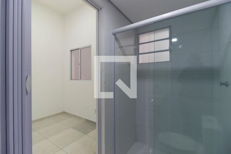 Banheiro de kitnet/studio para alugar com 1 quarto, 24m² em Tatuapé, São Paulo