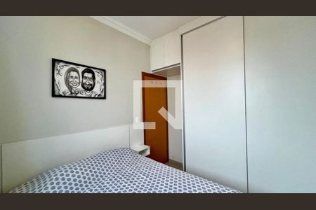 quarto de apartamento para alugar com 2 quartos, 100m² em Castelo, Belo Horizonte
