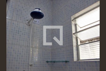 Banheiro de casa para alugar com 2 quartos, 110m² em Vila Augusta, Guarulhos