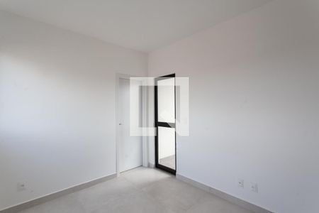 Sala 2 de apartamento à venda com 3 quartos, 115m² em Planalto, Belo Horizonte