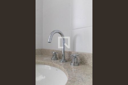 Apartamento para alugar com 64m², 2 quartos e 1 vagaBanheiro 