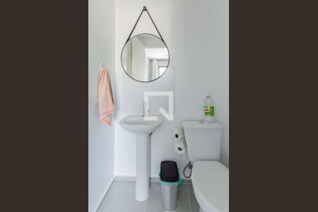 Banheiro de apartamento para alugar com 1 quarto, 24m² em Sé, São Paulo