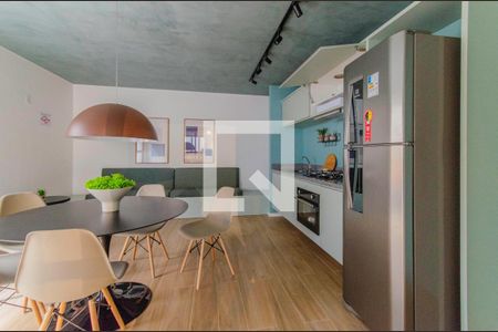 Apartamento para alugar com 24m², 1 quarto e sem vaga Apartamento para alugar com 24m², 1 quarto e sem vagaÁrea comum - Salão de festas
