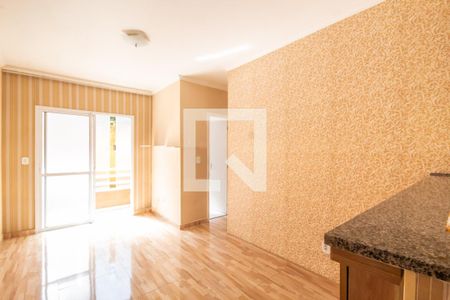 Sala de apartamento para alugar com 2 quartos, 49m² em Quitaúna, Osasco