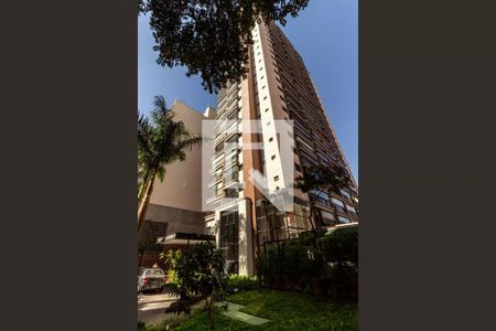 Apartamento à venda com 42m², 1 quarto e 1 vaga Apartamento à venda com 42m², 1 quarto e 1 vagaFachada