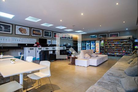 Apartamento à venda com 42m², 1 quarto e 1 vaga Apartamento à venda com 42m², 1 quarto e 1 vagaÁrea comum - Lavanderia