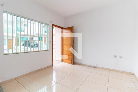 Sala de casa de condomínio para alugar com 2 quartos, 65m² em Parque Cruzeiro do Sul, São Paulo