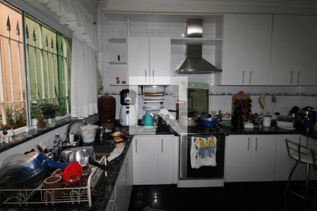 Cozinha de casa à venda com 3 quartos, 280m² em Vila Medeiros, São Paulo