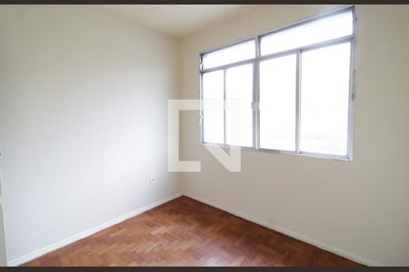 Quarto 2 de apartamento para alugar com 2 quartos, 80m² em Cacuia, Rio de Janeiro