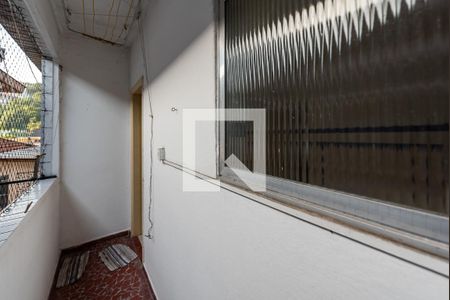 Área de serviço de apartamento para alugar com 2 quartos, 70m² em Vila Matias, Santos