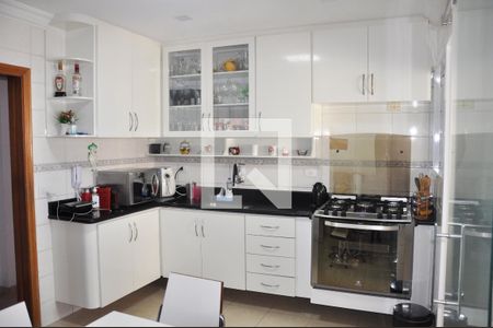 Apartamento à venda com 90m², 3 quartos e 3 vagasCozinha