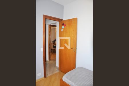 Apartamento à venda com 90m², 3 quartos e 3 vagasQuarto 02