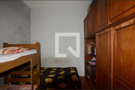 Casa à venda com 137m², 3 quartos e 2 vagasQuarto 2 - Suíte