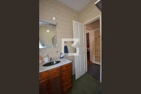 Casa à venda com 137m², 3 quartos e 2 vagasBanheiro da Suíte 1