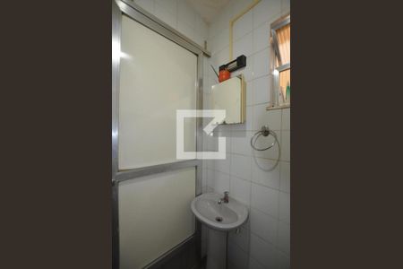 Casa à venda com 137m², 3 quartos e 2 vagasBanheiro Social