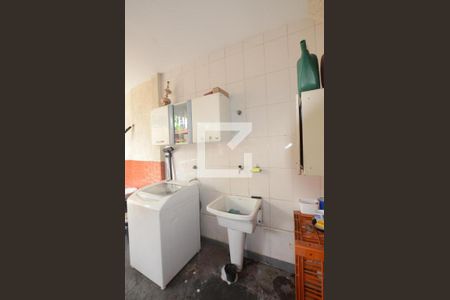 Casa à venda com 137m², 3 quartos e 2 vagasÁrea de Serviço