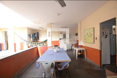 Casa à venda com 137m², 3 quartos e 2 vagasÁrea comum - Churrasqueira