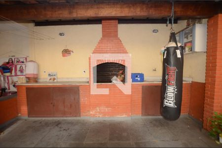 Casa à venda com 137m², 3 quartos e 2 vagasÁrea comum - Churrasqueira