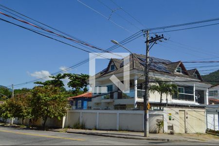 Casa à venda com 200m², 3 quartos e 1 vagaFachada