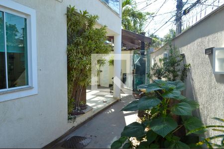 Casa à venda com 200m², 3 quartos e 1 vagaJardim