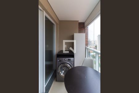 Studio para alugar com 37m², 1 quarto e 1 vaga Studio para alugar com 37m², 1 quarto e 1 vagaVaranda Studio