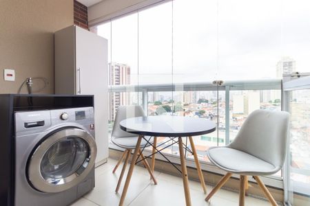 Studio para alugar com 37m², 1 quarto e 1 vaga Studio para alugar com 37m², 1 quarto e 1 vagaVaranda Studio