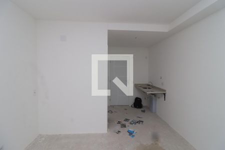 Sala/Quarto de kitnet/studio à venda com 0 quarto, 30m² em Vila Esperança, São Paulo