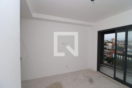 Sala/Quarto de kitnet/studio à venda com 0 quarto, 30m² em Vila Esperança, São Paulo