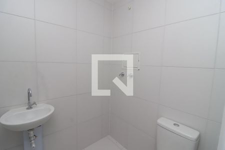 Banheiro de kitnet/studio à venda com 0 quarto, 30m² em Vila Esperança, São Paulo