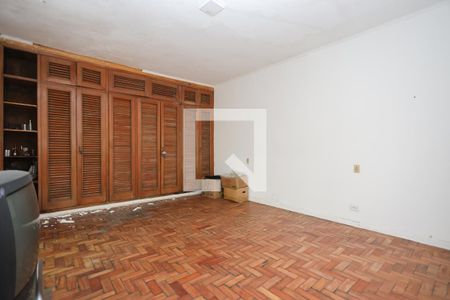 Casa à venda com 280m², 3 quartos e 7 vagasSuíte 2