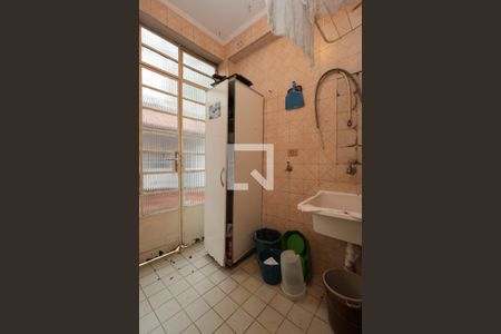 Casa à venda com 280m², 3 quartos e 7 vagasÁrea de serviço