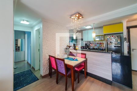 Apartamento à venda com 61m², 2 quartos e 1 vagasala corredor