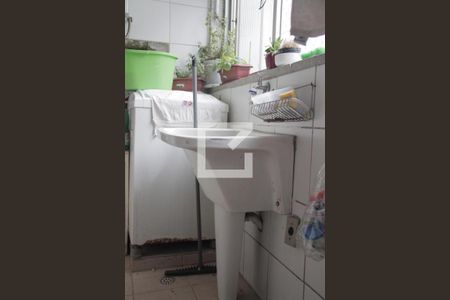 Apartamento à venda com 70m², 2 quartos e sem vagaÁrea de Serviço