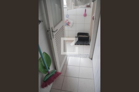 Apartamento à venda com 70m², 2 quartos e sem vagaÁrea de Serviço