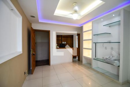 Sala de apartamento para alugar com 2 quartos, 70m² em Abolição, Rio de Janeiro