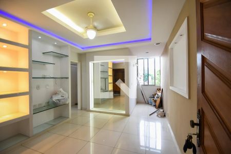 Sala de apartamento para alugar com 2 quartos, 70m² em Abolição, Rio de Janeiro