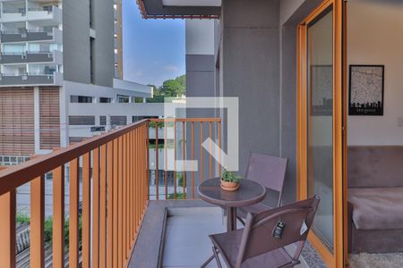 Apartamento para alugar com 40m², 2 quartos e sem vaga Apartamento para alugar com 40m², 2 quartos e sem vagaVaranda