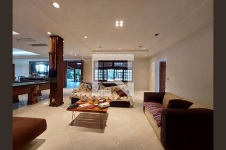 Sala de casa à venda com 2 quartos, 1300m² em Parque Atlântico, São Paulo