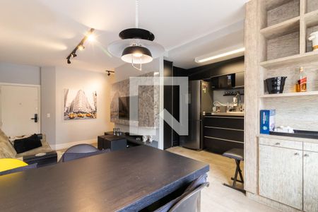 Apartamento para alugar com 70m², 2 quartos e 2 vagasSala