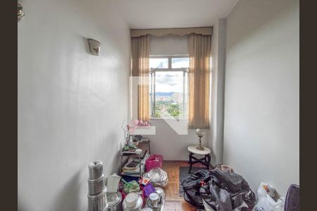 Sala de apartamento à venda com 2 quartos, 70m² em Centro, Belo Horizonte