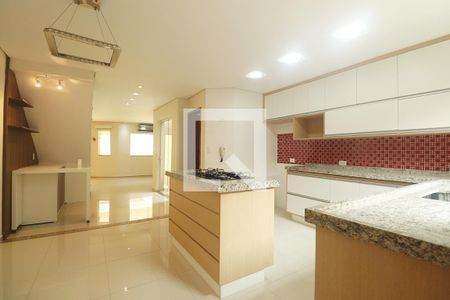 Cozinha de casa para alugar com 3 quartos, 182m² em Parque Jaçatuba, Santo André