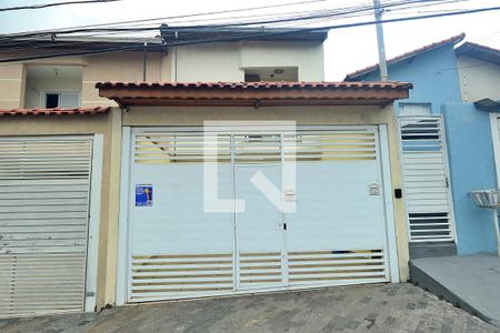 Fachada de casa para alugar com 3 quartos, 182m² em Parque Jaçatuba, Santo André
